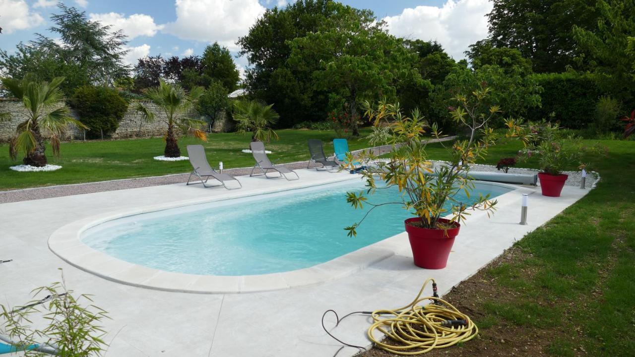 Bed and Breakfast La Rochelle Et L'Aunis Saint-Sauveur-d'Aunis Exterior foto