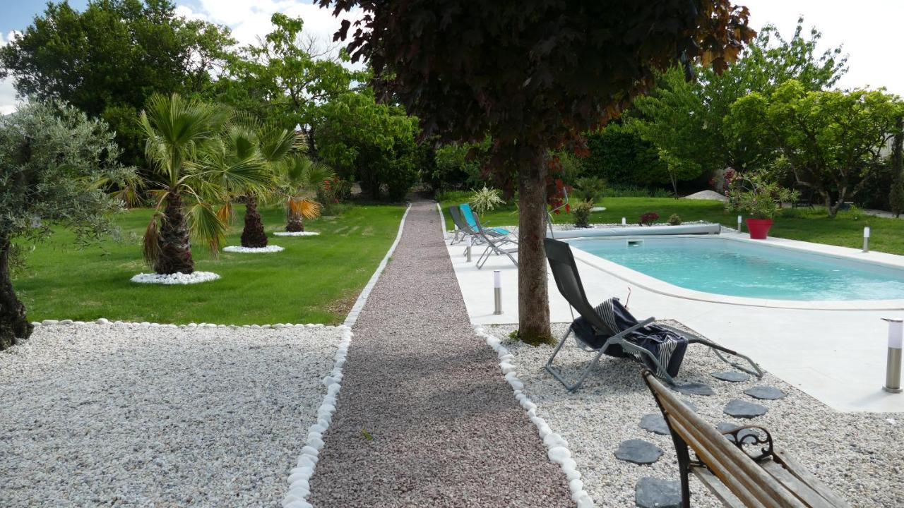 Bed and Breakfast La Rochelle Et L'Aunis Saint-Sauveur-d'Aunis Exterior foto