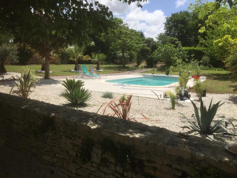 Bed and Breakfast La Rochelle Et L'Aunis Saint-Sauveur-d'Aunis Exterior foto