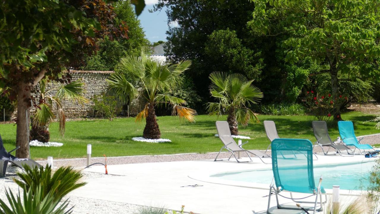 Bed and Breakfast La Rochelle Et L'Aunis Saint-Sauveur-d'Aunis Exterior foto