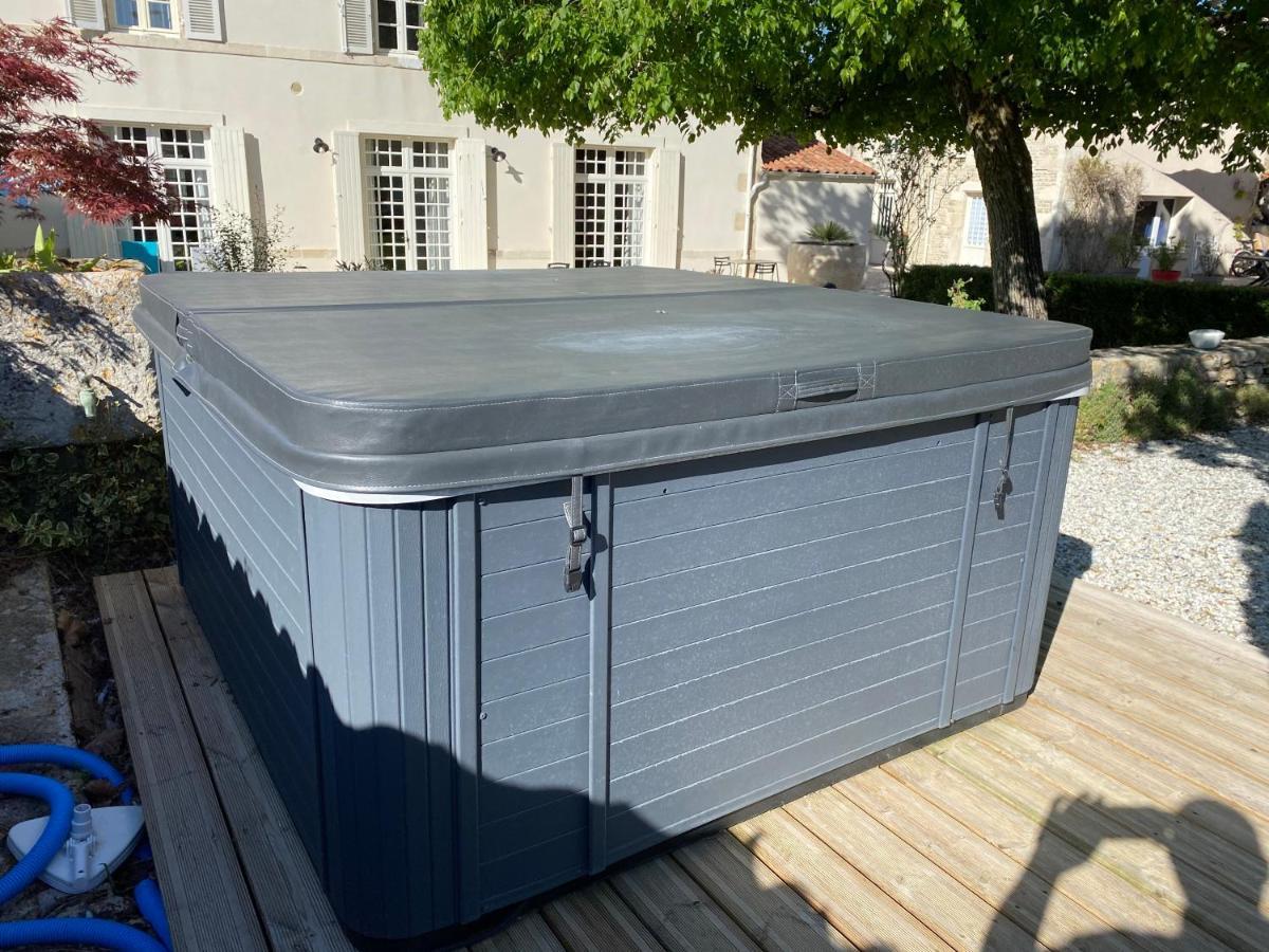 Bed and Breakfast La Rochelle Et L'Aunis Saint-Sauveur-d'Aunis Exterior foto